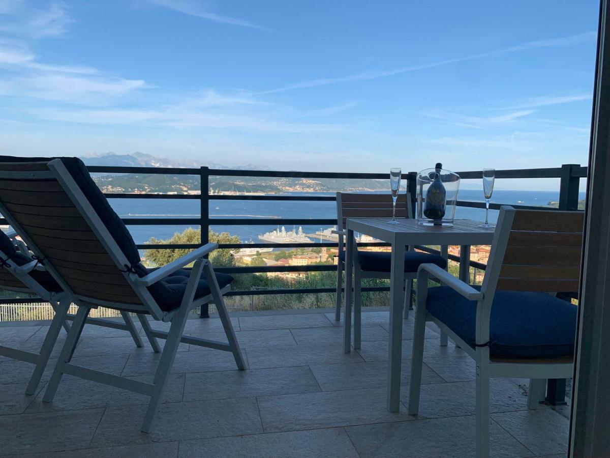 San Giorgio La Litoranea Apartment ลาสเปเซีย ภายนอก รูปภาพ