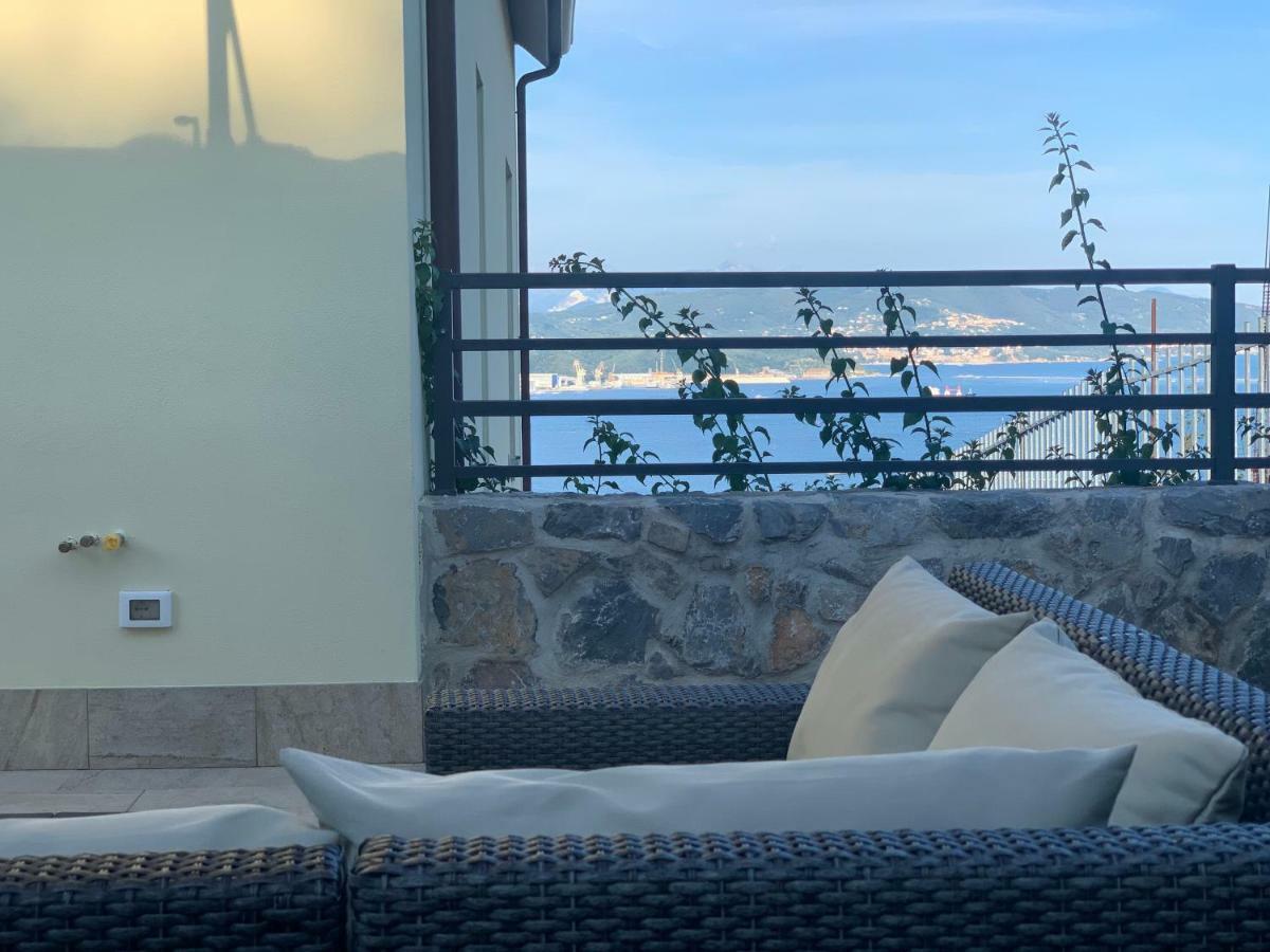 San Giorgio La Litoranea Apartment ลาสเปเซีย ภายนอก รูปภาพ