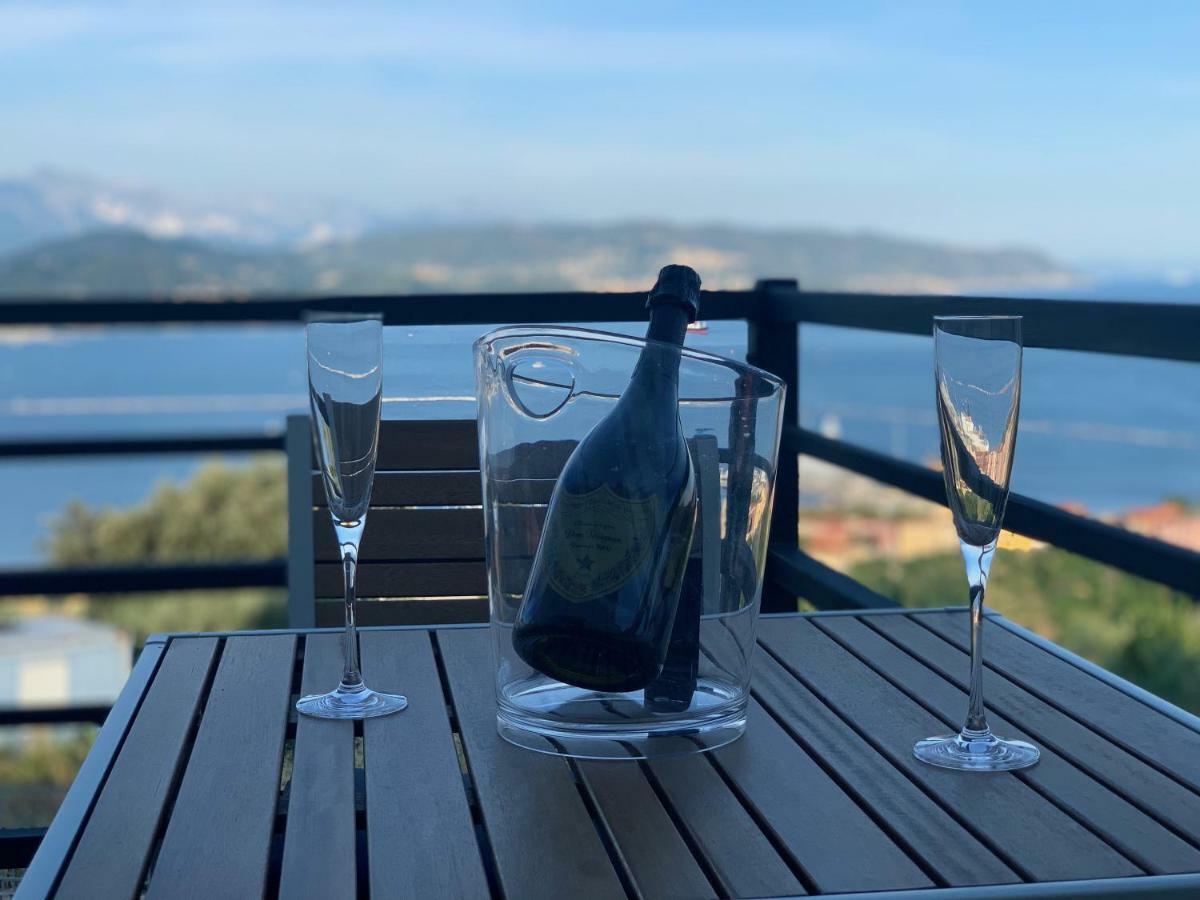 San Giorgio La Litoranea Apartment ลาสเปเซีย ภายนอก รูปภาพ