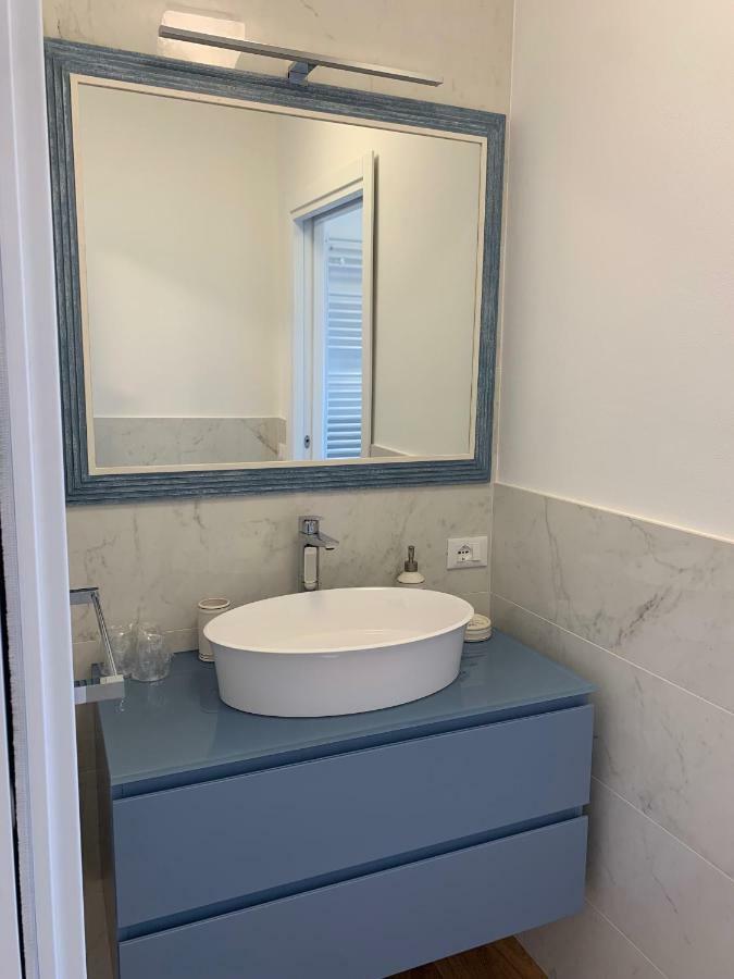 San Giorgio La Litoranea Apartment ลาสเปเซีย ภายนอก รูปภาพ